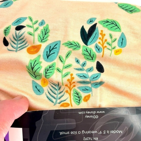 NWT Disney 2 pc Mickey Mouse Capri pajamas PJs womens XS stretchy comfy NIP - Picture 3 of 6